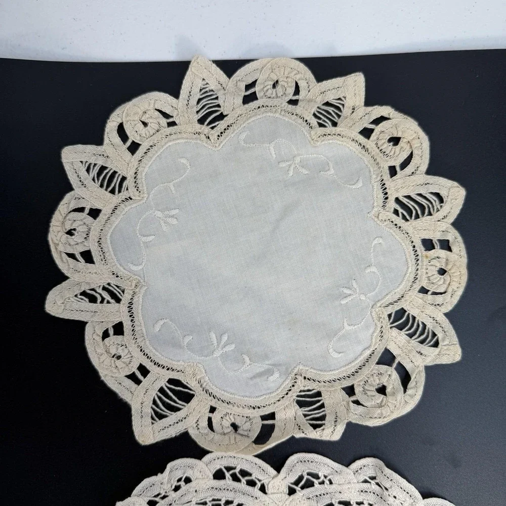The Unbranded Brand doilies cole